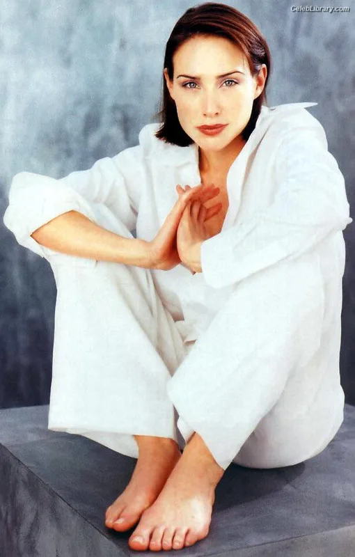 Claire Forlani photo 9 of 65