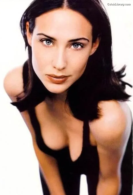 Claire Forlani photo 12 of 65
