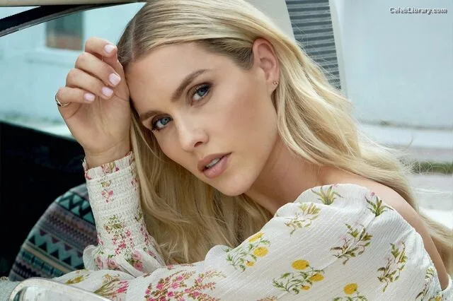 Claire Holt photo 22 of 127