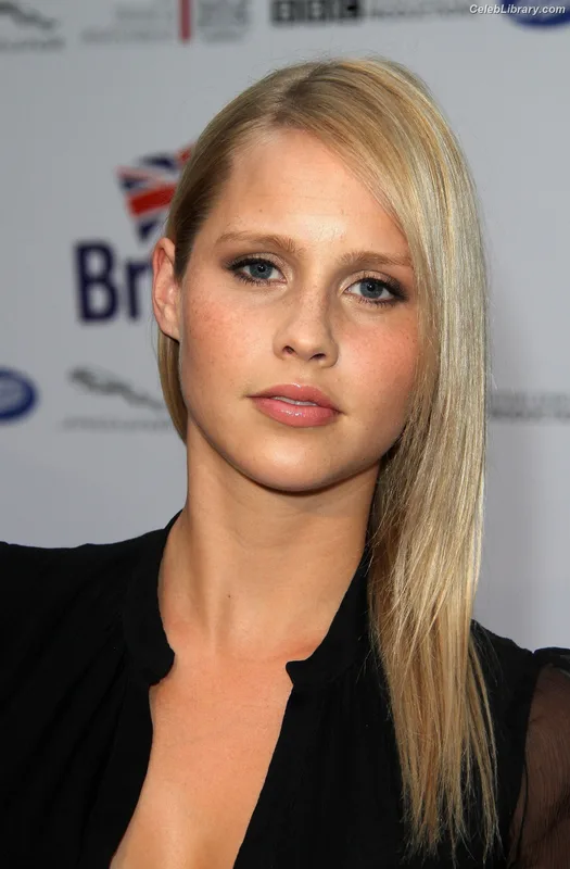 Claire Holt photo 10 of 127