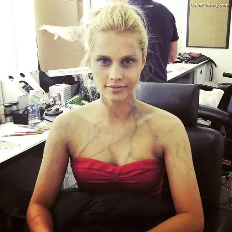 Claire Holt photo 4 of 127