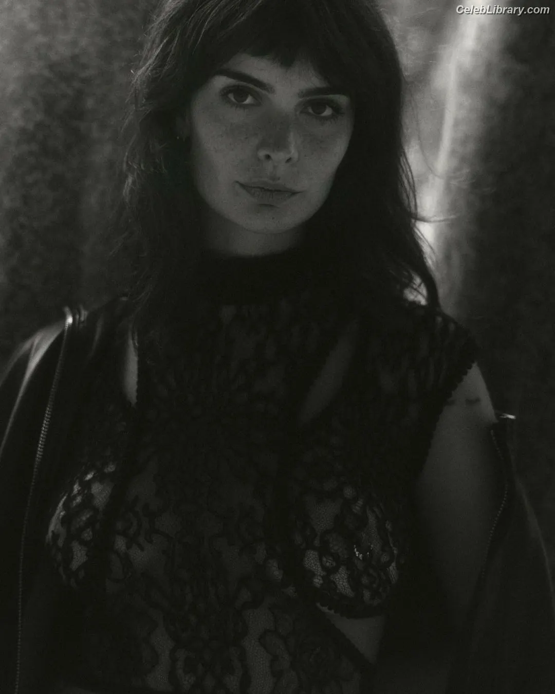 Clara Beneytout photo 24 of 66