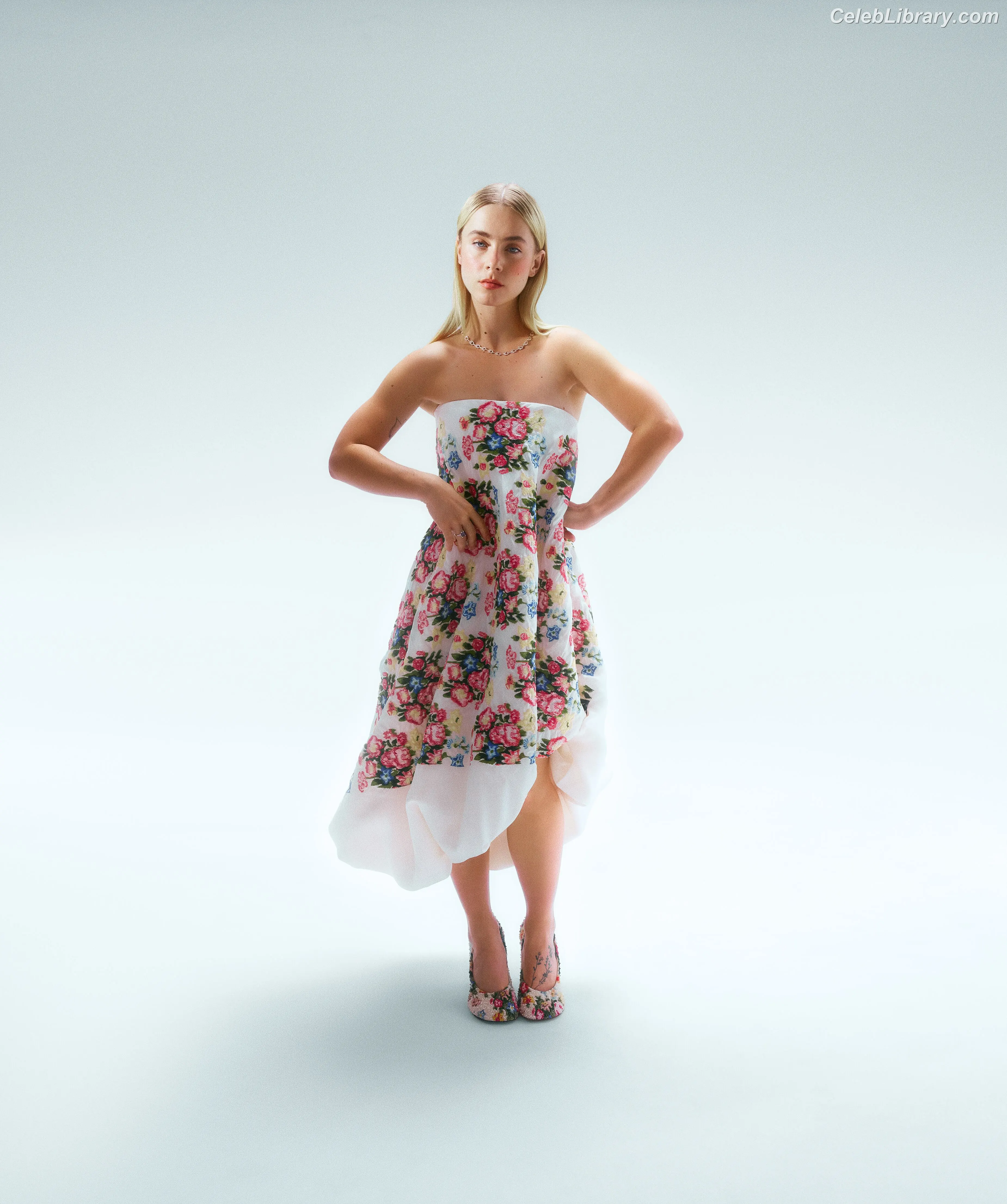 Clara Galle photo 18 of 754