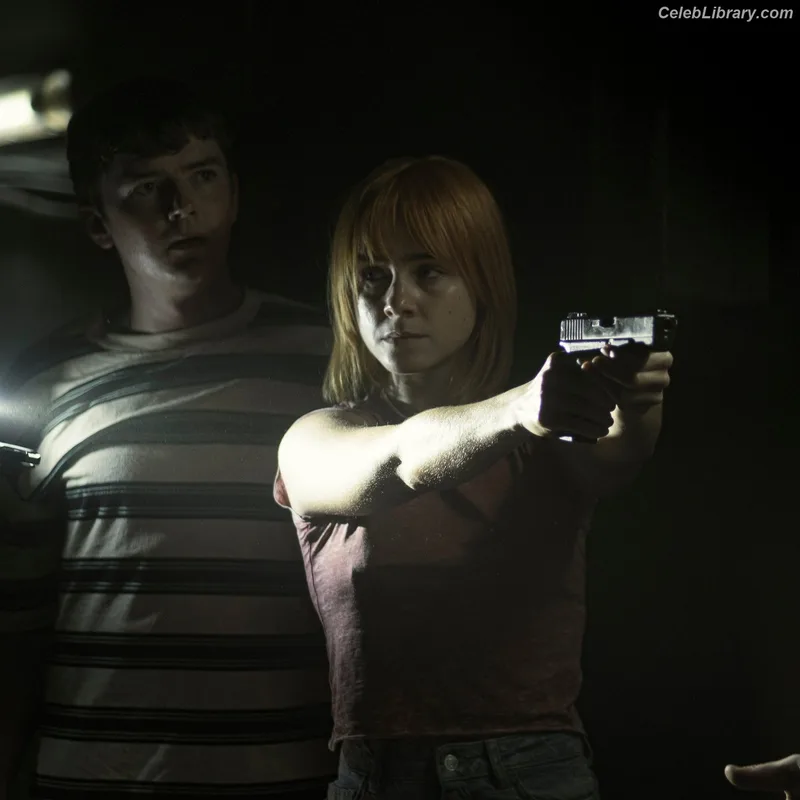 Clara Galle photo 9 of 756