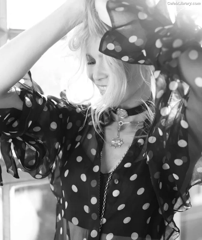 Claudia Schiffer photo 15 of 223
