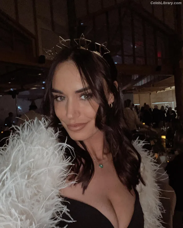 Clelia Theodorou photo 23 of 84