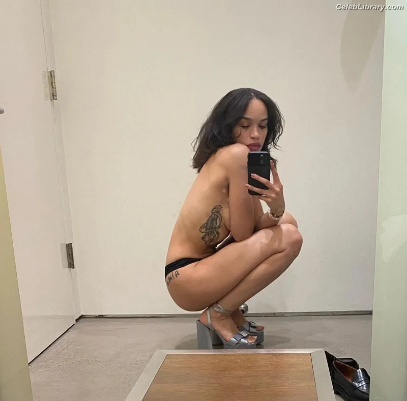 Cleopatra Coleman photo 1 of 38