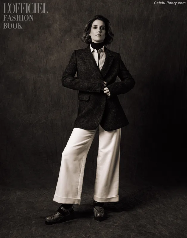 Cobie Smulders photo 9 of 145