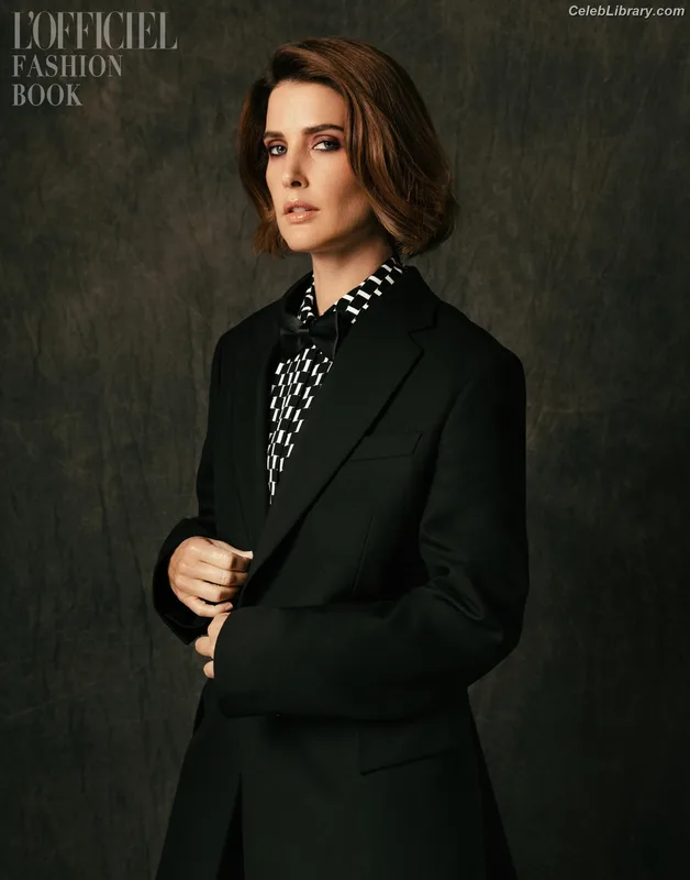 Cobie Smulders photo 16 of 145