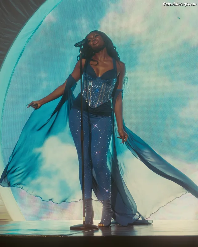 Coco Jones photo 20 of 24