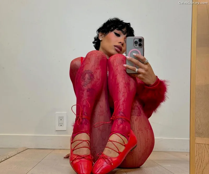 Coi Leray photo 2 of 590