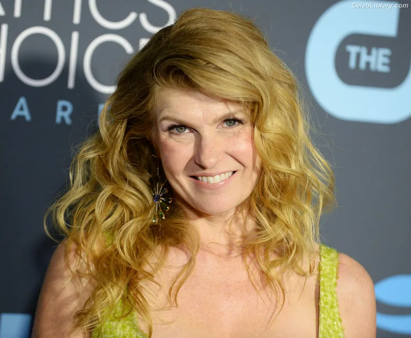 Connie Britton photo 22 of 79