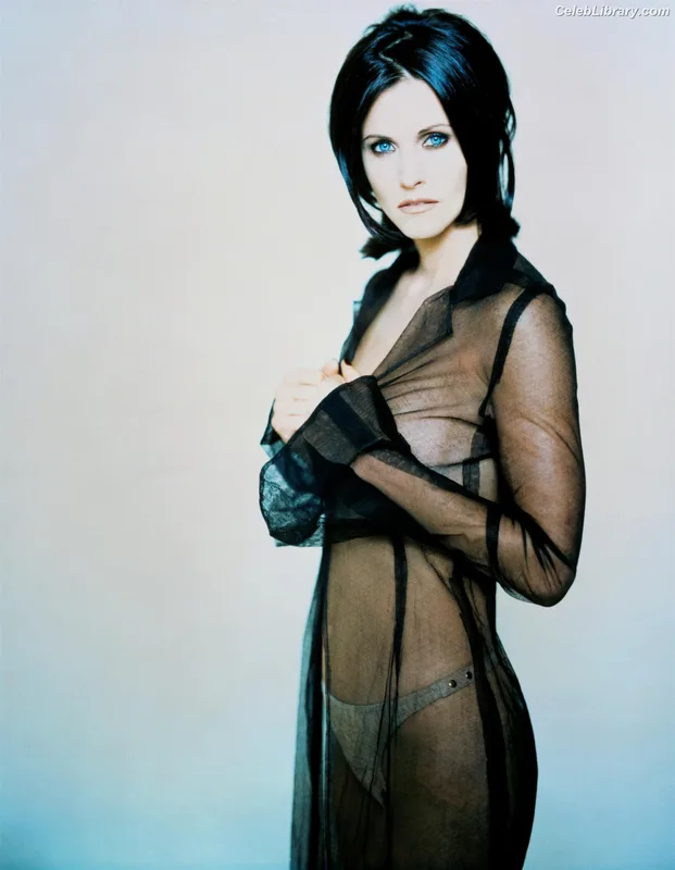 Courteney Cox photo 5 of 148