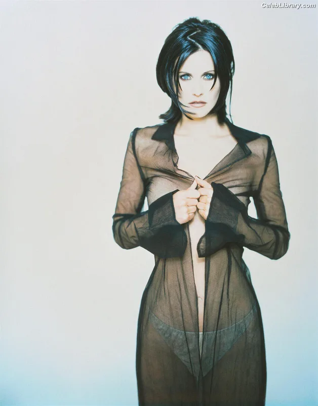 Courteney Cox photo 8 of 148