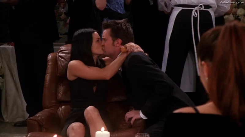 Courteney Cox photo 16 of 148
