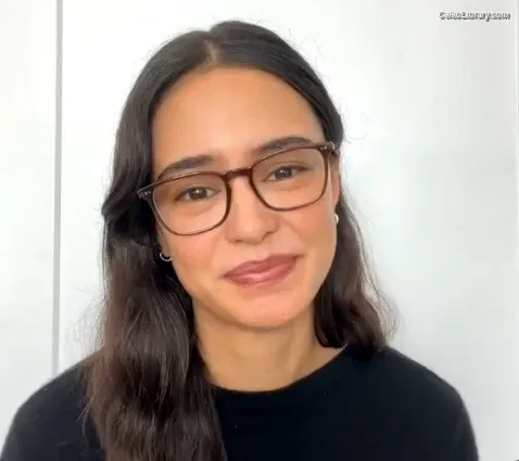 Courtney Eaton photo 8 of 157
