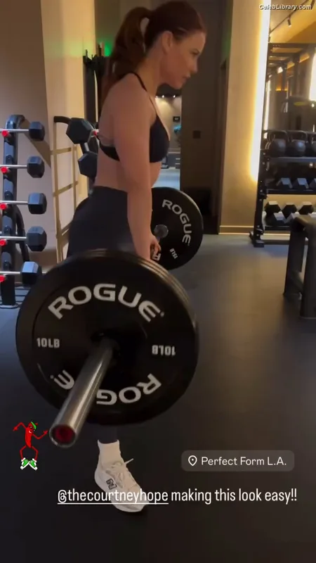 Courtney Hope photo 6 of 394