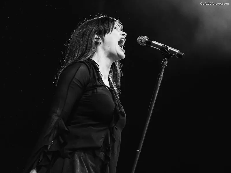 Courtney Laplante photo 18 of 578