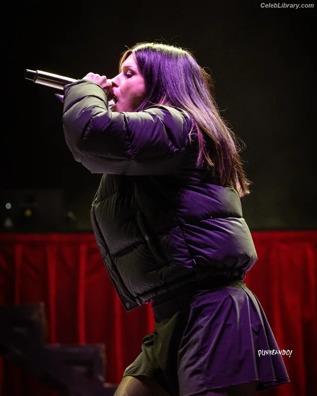 Courtney Laplante photo 3 of 578
