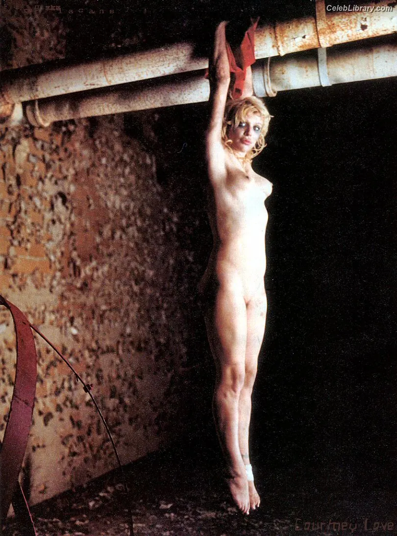 Courtney Love photo 7 of 13