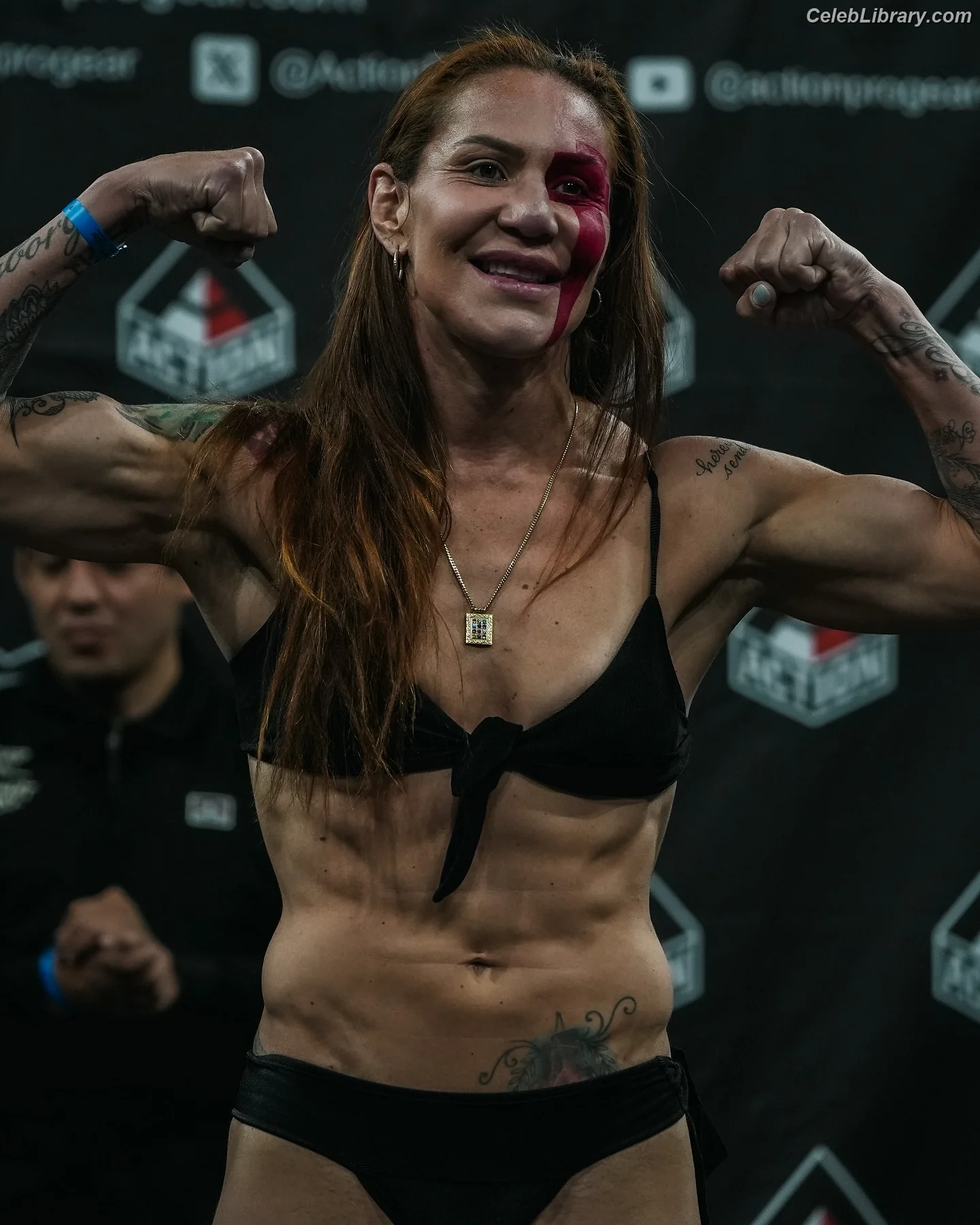 Cris Cyborg photo 24 of 352