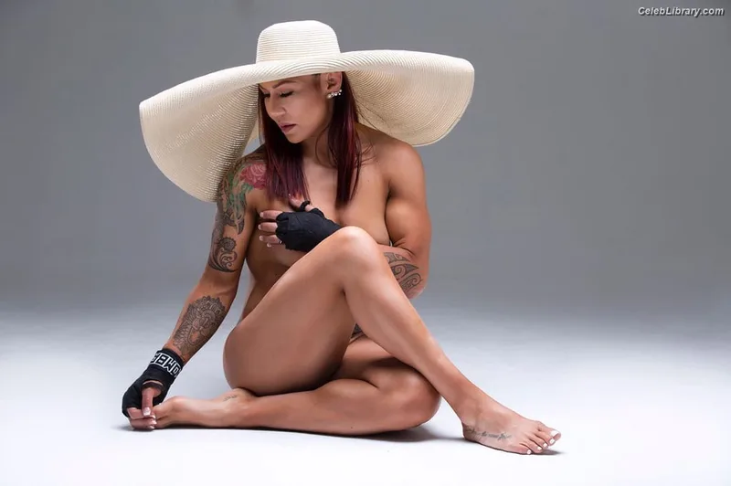 Cris Cyborg photo 3 of 353