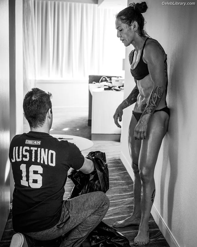 Cris Cyborg photo 20 of 353