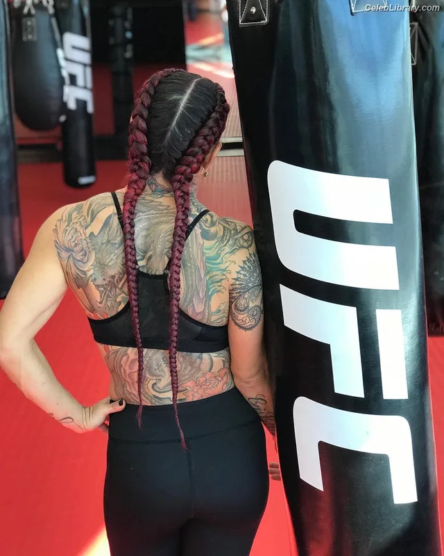 Cris Cyborg photo 4 of 353