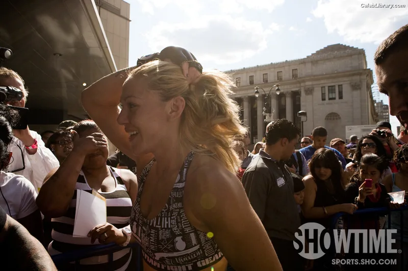 Cris Cyborg photo 4 of 353