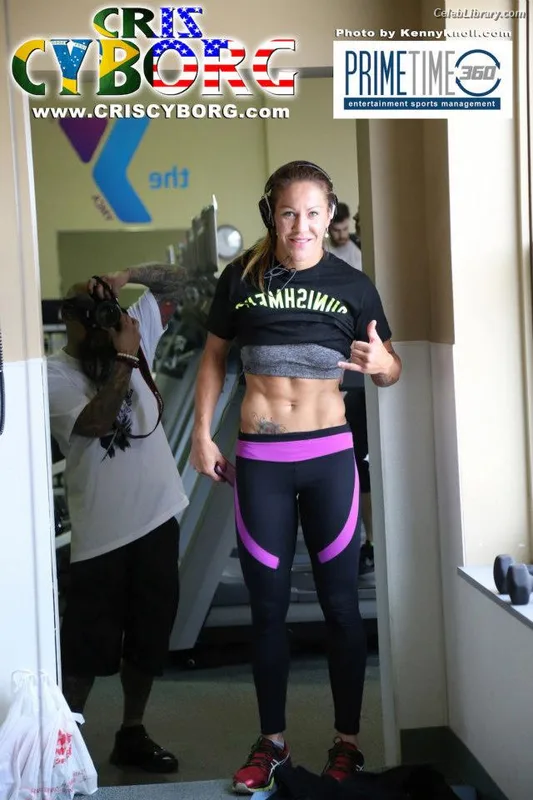 Cris Cyborg photo 16 of 353
