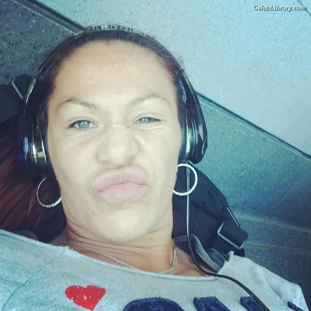 Cris Cyborg photo 24 of 353