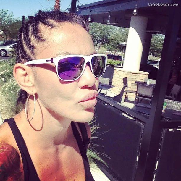 Cris Cyborg photo 10 of 353