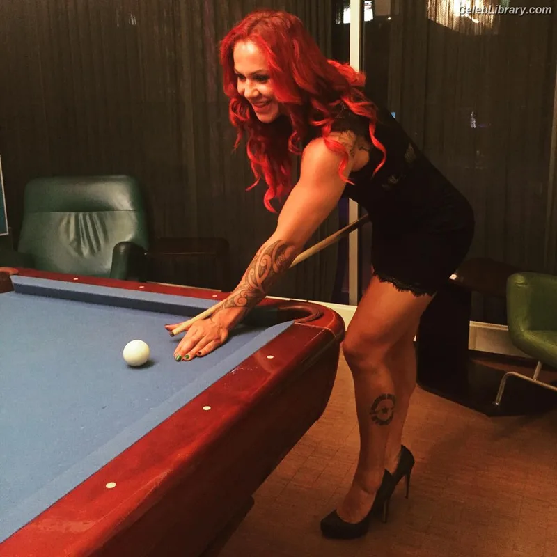 Cris Cyborg photo 1 of 353