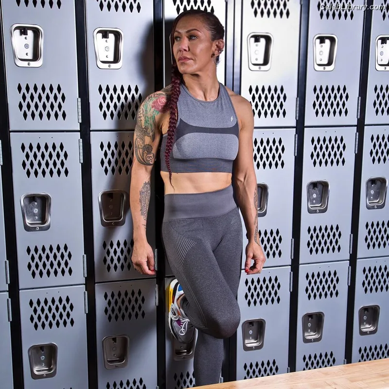Cris Cyborg photo 5 of 353