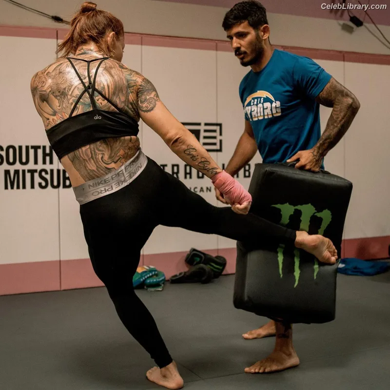 Cris Cyborg photo 13 of 353