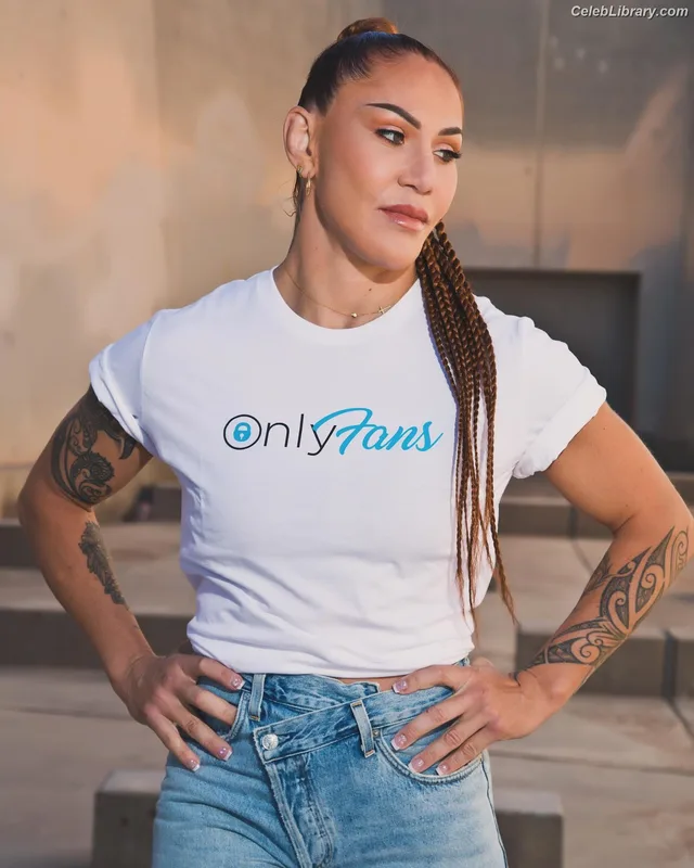Cris Cyborg photo 3 of 353