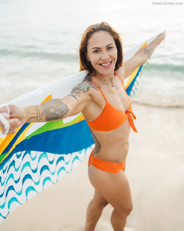 Cris Cyborg photo 21 of 353