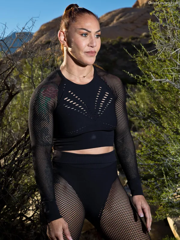 Cris Cyborg photo 7 of 353