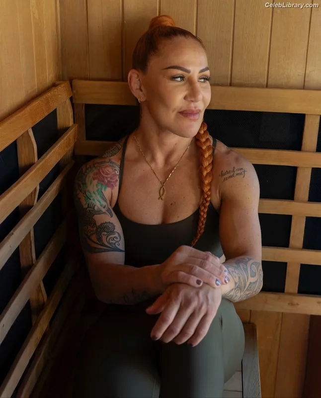 Cris Cyborg photo 24 of 353