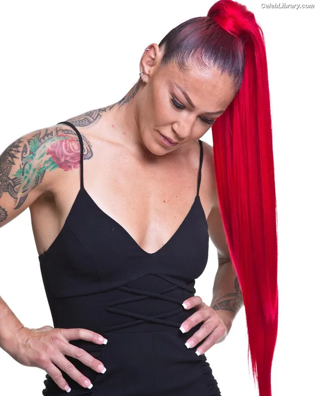 Cris Cyborg photo 2 of 353