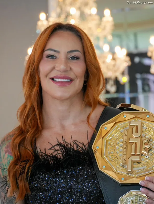 Cris Cyborg photo 4 of 353