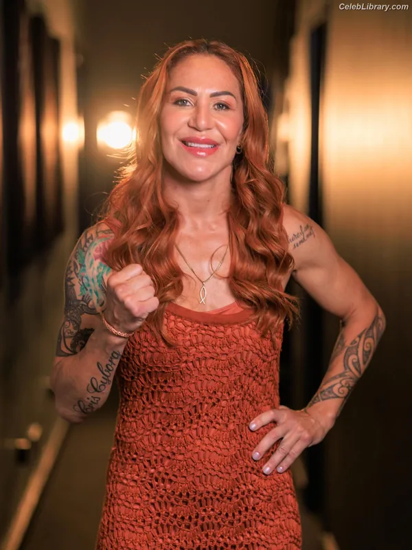 Cris Cyborg photo 9 of 353