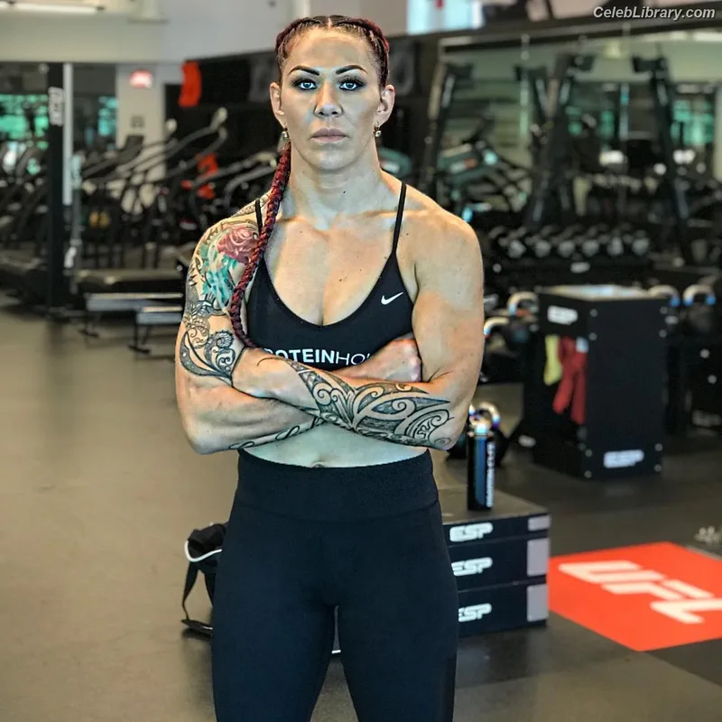 Cris Cyborg photo 12 of 353