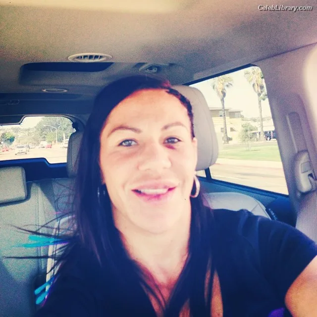 Cris Cyborg photo 24 of 353