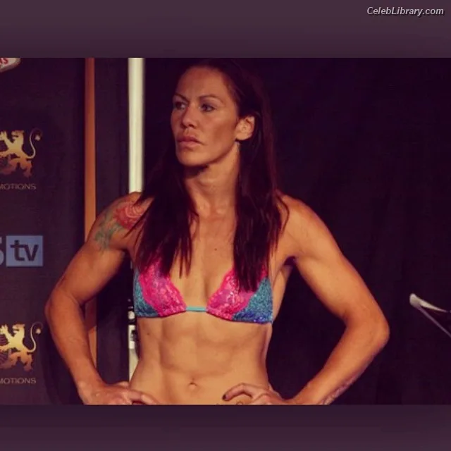 Cris Cyborg photo 8 of 353