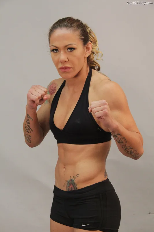 Cris Cyborg photo 18 of 353
