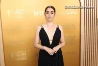 Cristin Milioti photo 1 of 335