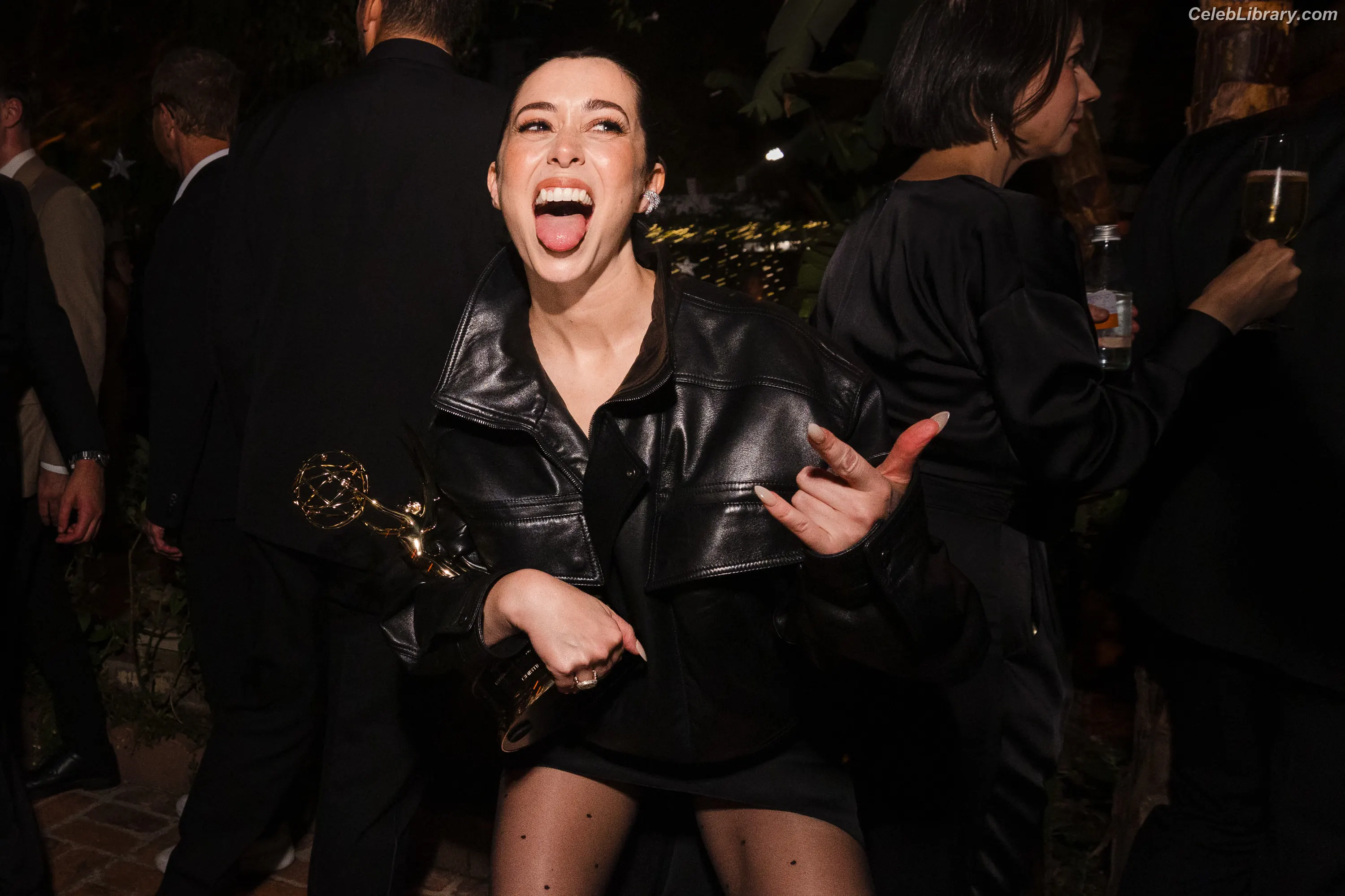 Cristin Milioti photo 24 of 335