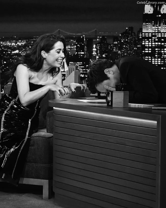 Cristin Milioti photo 4 of 336