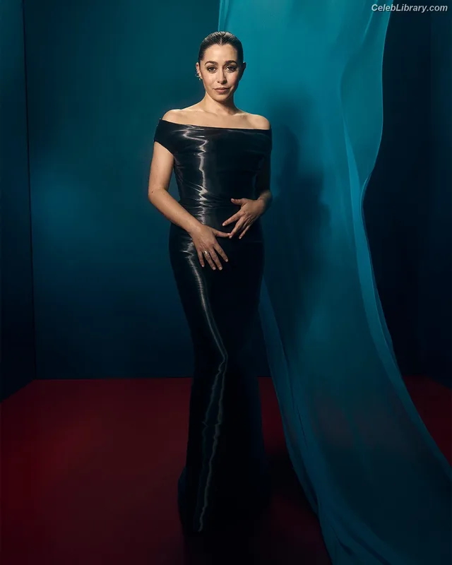 Cristin Milioti photo 2 of 336